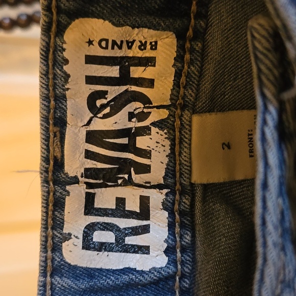 Rewash distressed shorts - Picture 4 of 5